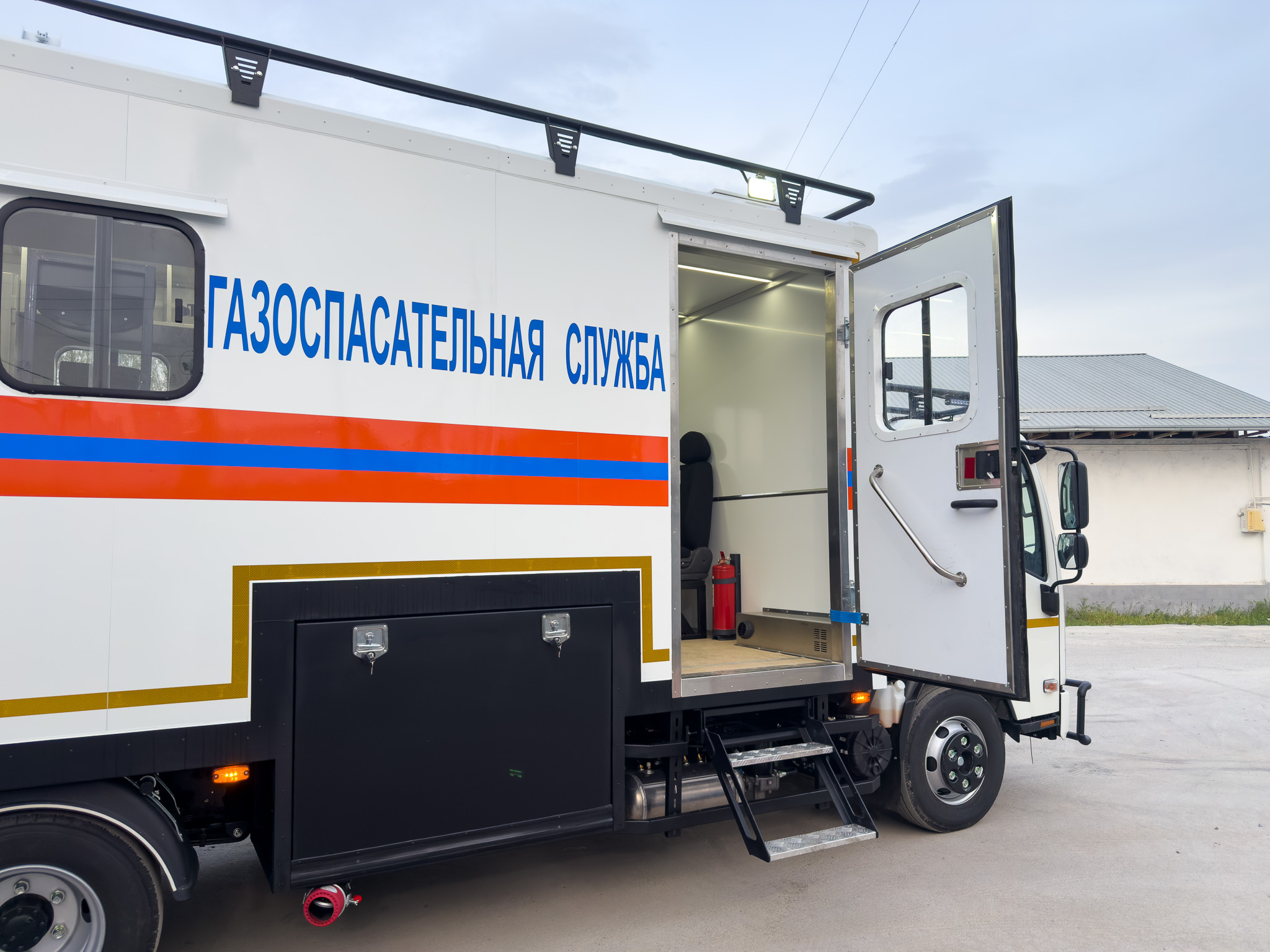 ГСА Кузов фургон на шасси ISUZU NQR 90 L-L